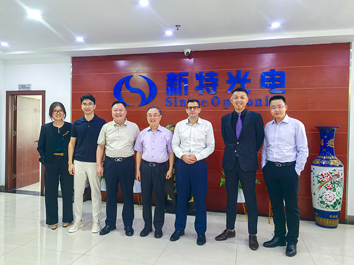 G&H Executives Visit Sintec Optronics for In-depth Cooperation Talks